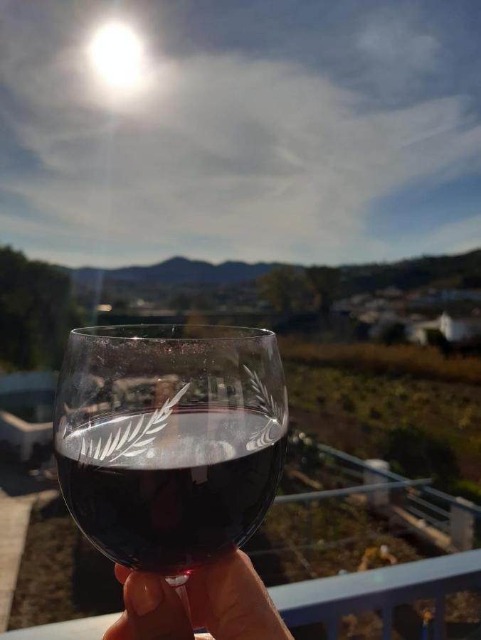 Cortijo El Puente * Viñuela